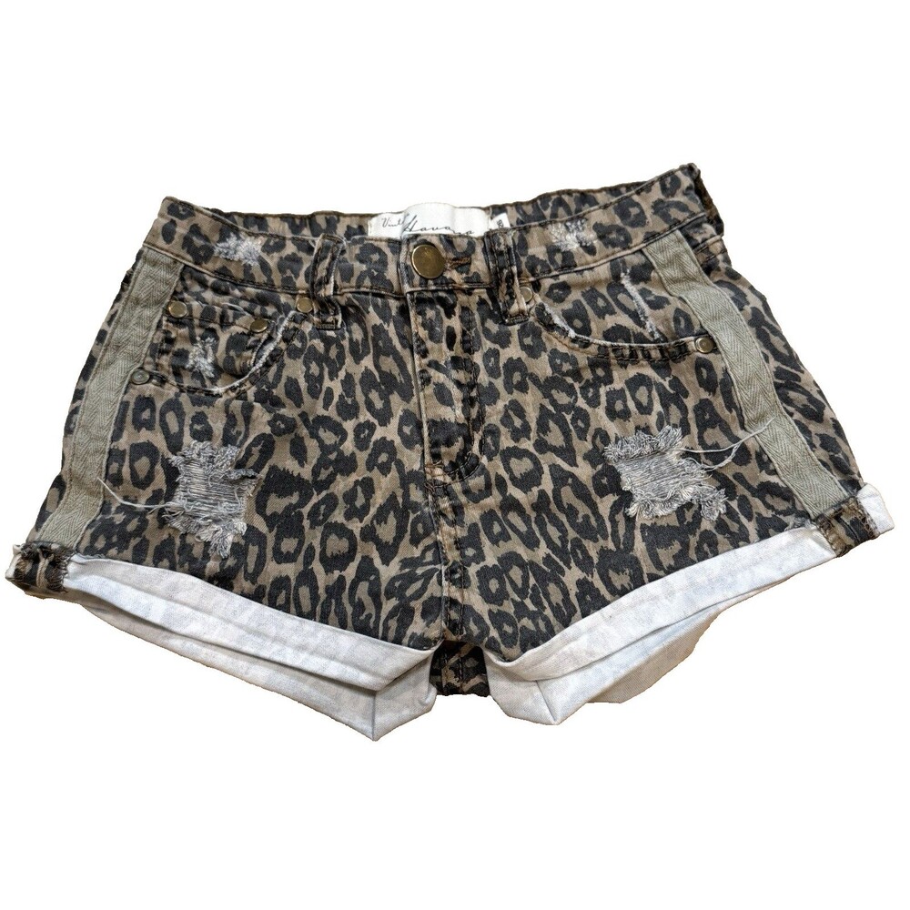 Vintage Havana Womens Leopard Print Shorts Size 26 Cutoff Stretch Cuffed Pockets